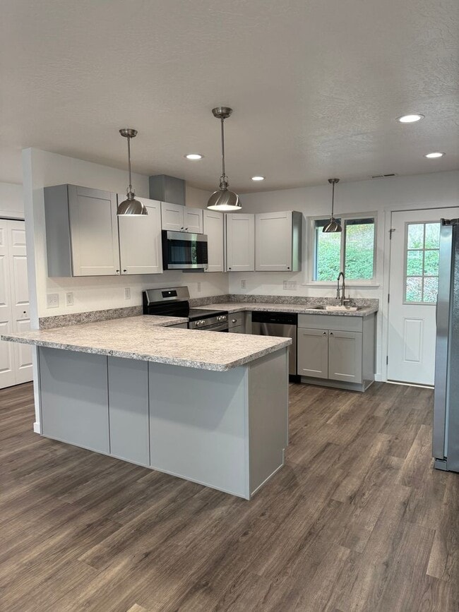 Building Photo - GEAW5