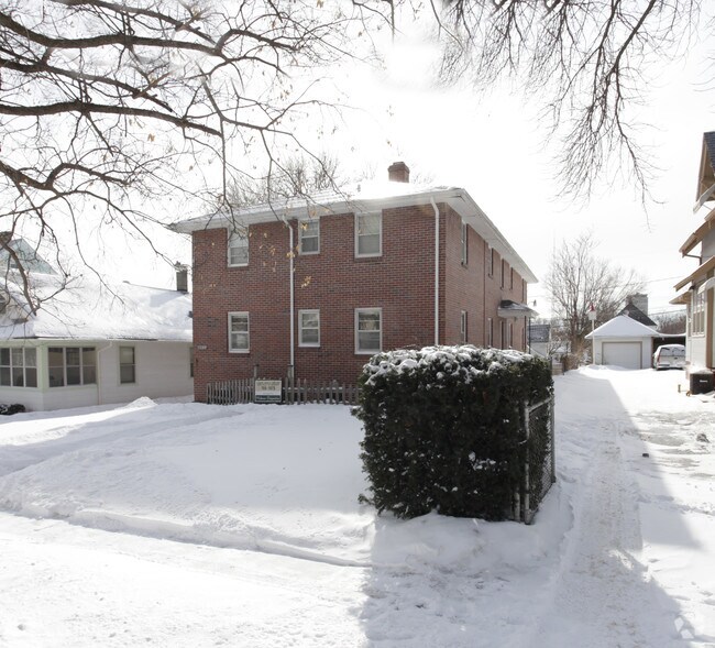 3505 California St, Omaha, NE 68131 Apartments Omaha, NE