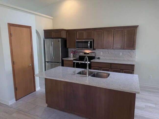 Foto del edificio - Updated Single Level Home in Highly Sought...