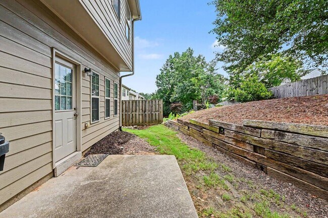 Foto del edificio - 2150 Waterford Park Dr