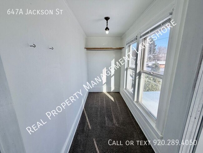 Building Photo - 647A Jackson St-