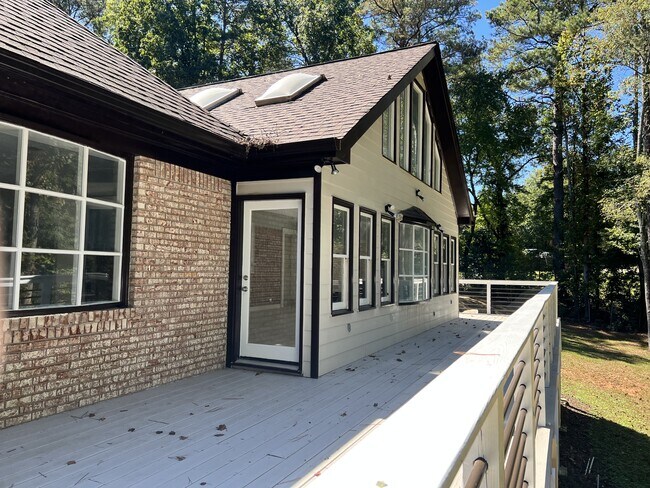 Foto del edificio - 4867 Dean Ln SW