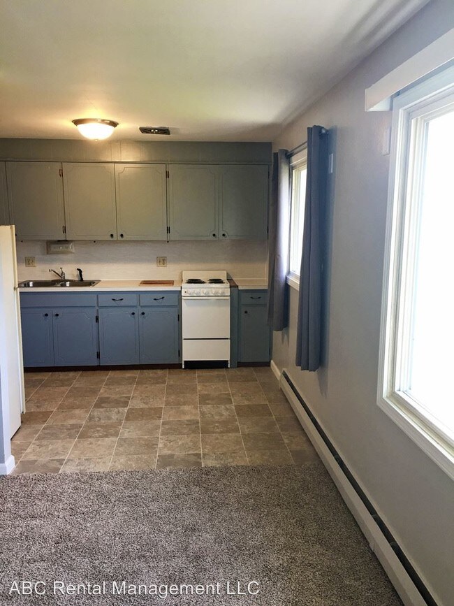 1707 El Segundo Ave, Schofield, WI 54476 Room for Rent in Schofield, WI