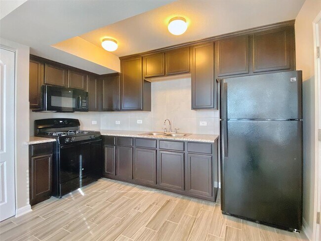 Foto del edificio - 1721 Arbor Knot Dr