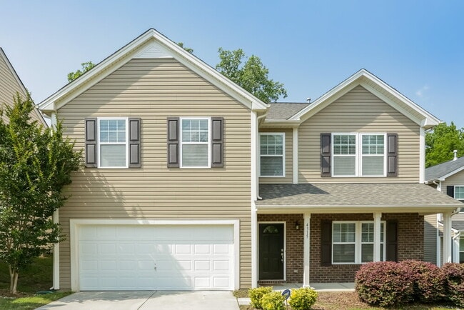 Building Photo - 4315 Houldsworth Dr