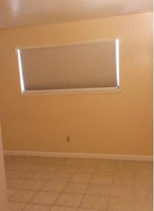 Building Photo - 112 Manson Dr