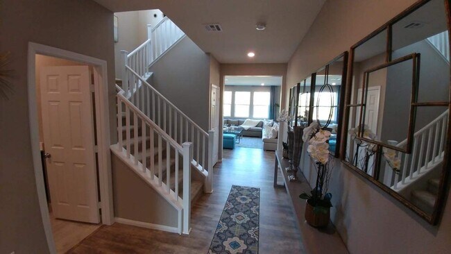 Foto del edificio - 10289 Sweet Woodruff Dr