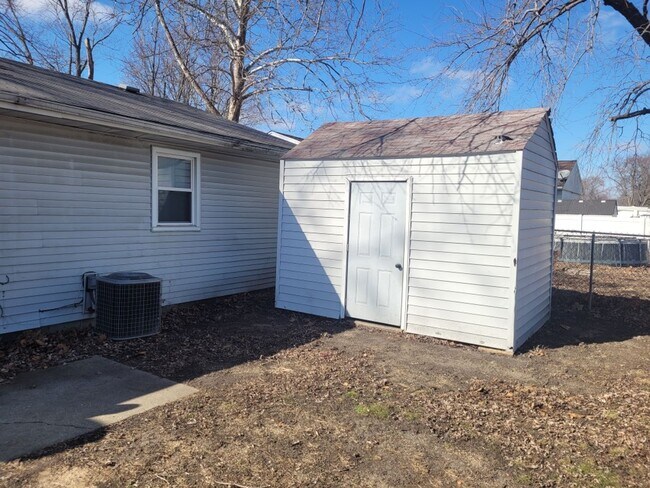 Foto del edificio - Beautiful 3br Home Near Park!