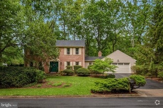 Building Photo - 12000 Trotter Ln