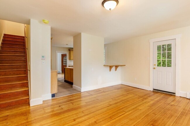 Foto del edificio - 365-367-367 Princeton Rd