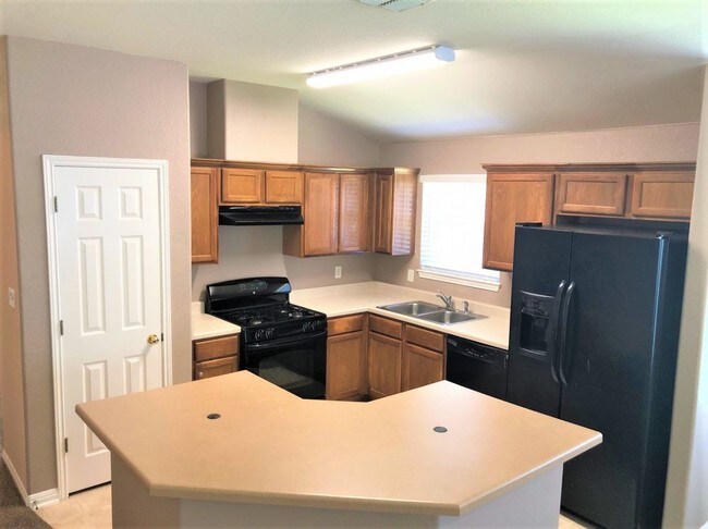 Building Photo - 2506 Willow Way