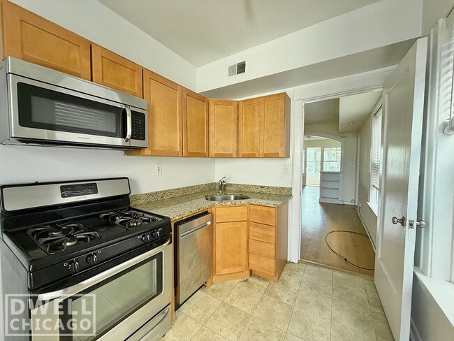 Foto del edificio - 3441 W Schubert Ave