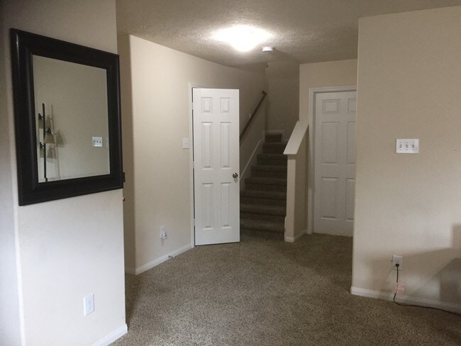 Foto del edificio - 2242 Tandy Park Way