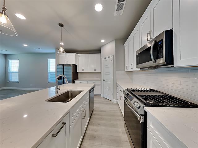 Building Photo - 315 Athenia Dr