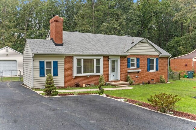 Building Photo - 1312 Blue Jay Ln