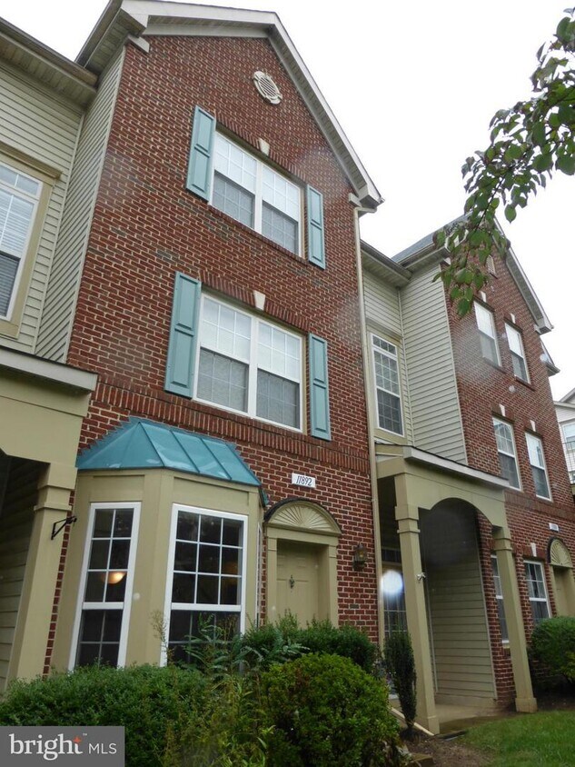 11892 Breton Ct, Reston, VA 20191 Townhome Rentals in Reston VA