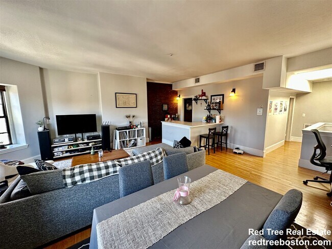 Building Photo - 36 Gloucester Street Apt #4, Boston, MA 02...