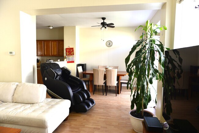 Foto del edificio - 871 Havenshire Rd
