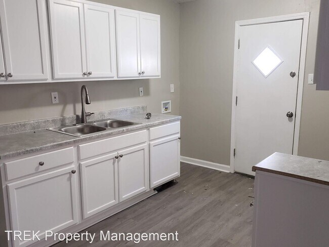 Foto del edificio - 2 br, 1 bath House - 663 Baltic Street