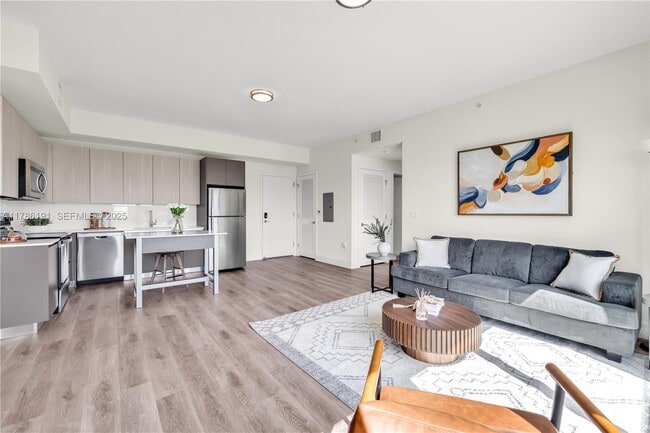 Building Photo - 3701 N Dixie Hwy