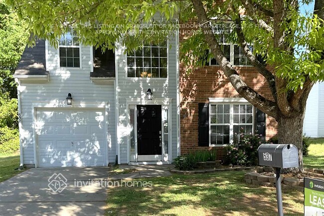 Building Photo - 537 Moss Stream Ln