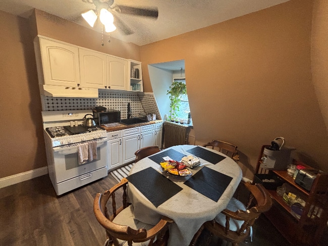 Foto del edificio - 83 S Hamilton St