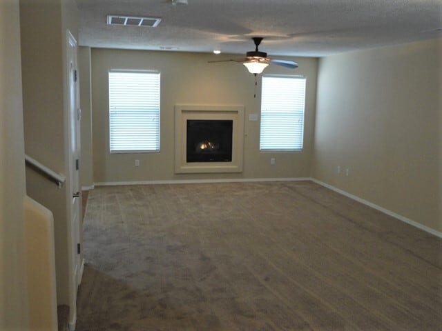 Building Photo - 1232 Maple Meadows Dr NE