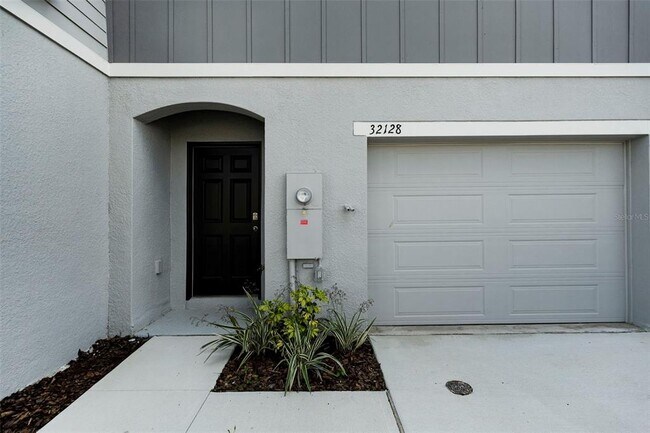 Foto del edificio - 32128 Pond Apple Bnd