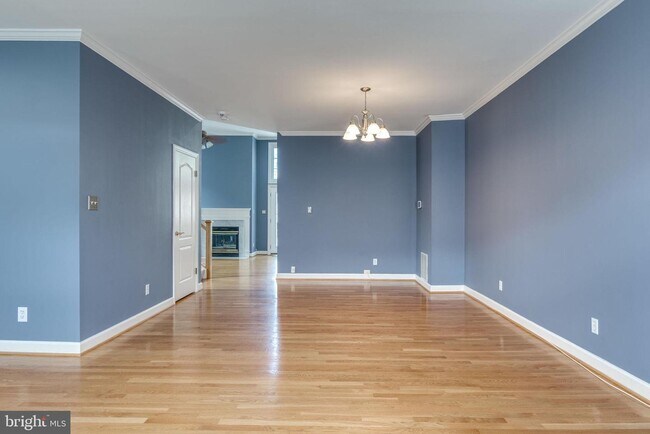 Building Photo - 12806 Dogwood Hills Ln