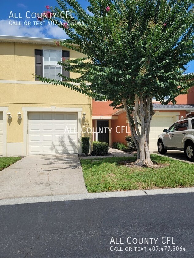 Foto principal - 12720 Lexington Summit St