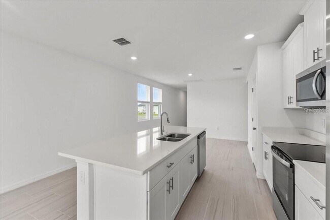 Building Photo - 3552 Broadwing Blvd
