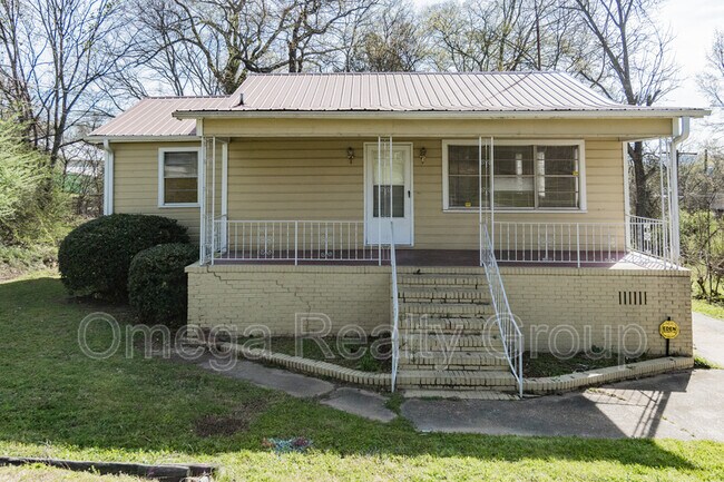 Building Photo - 809 9th St