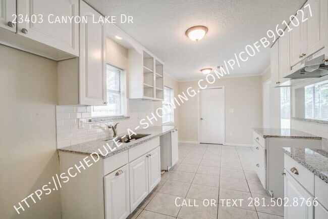 Foto del edificio - 23403 Canyon Lake Dr