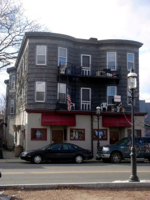 Primary Photo - 282 Fletcher St