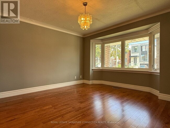 Building Photo - 30 Snider Ave