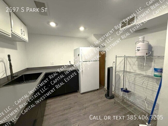 Foto del edificio - 2597 S Park St