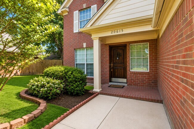 Foto del edificio - 20615 Valley Wells Dr