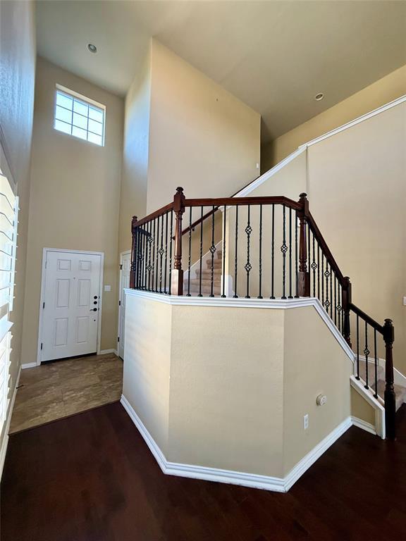 Building Photo - 16128 Hampton Bliss Trce