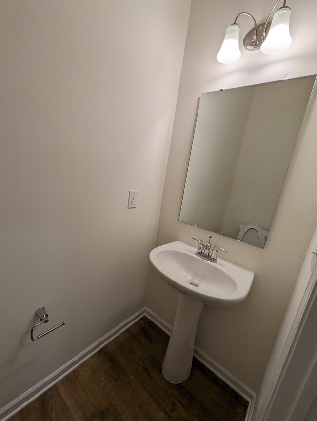 Building Photo - 2828 Trinity St