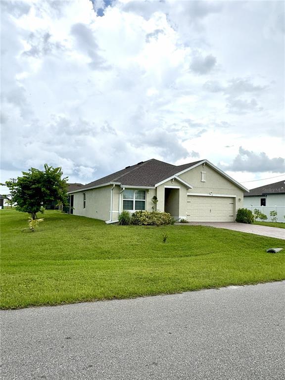 Foto del edificio - 2247 SW 2nd Ln