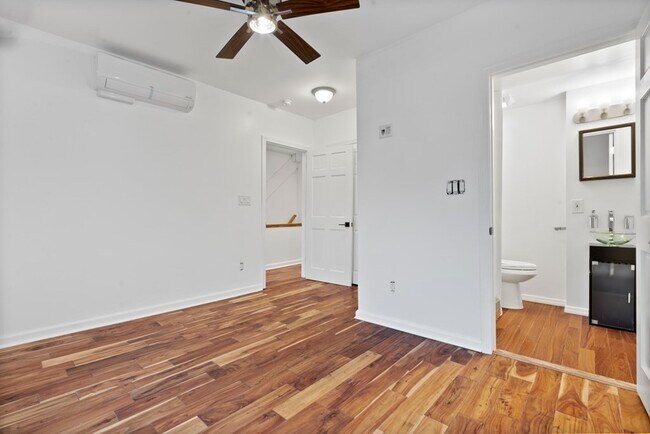 Building Photo - 218 K St