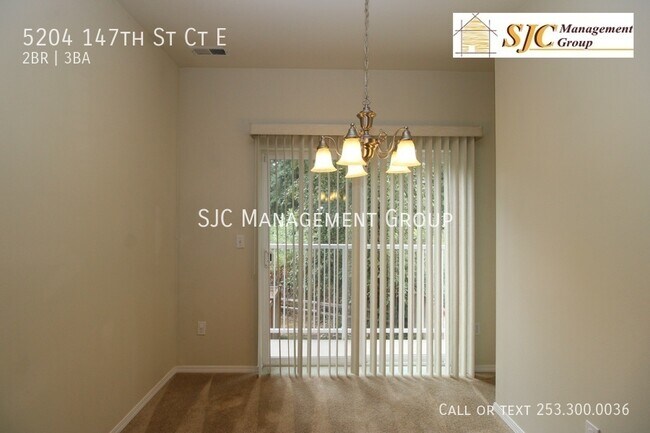 Foto del edificio - Two bedroom Condo for rent in Tacoma