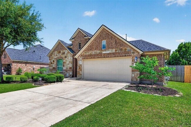 Foto del edificio - 19127 Cannon Hills Ln