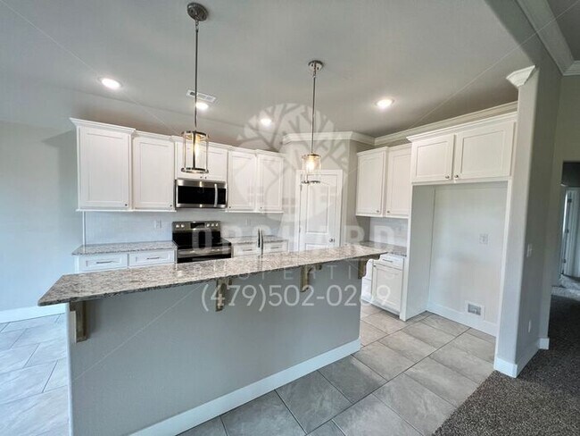 Building Photo - Tontitown- Single-Family Home- 4 Bedroom H...