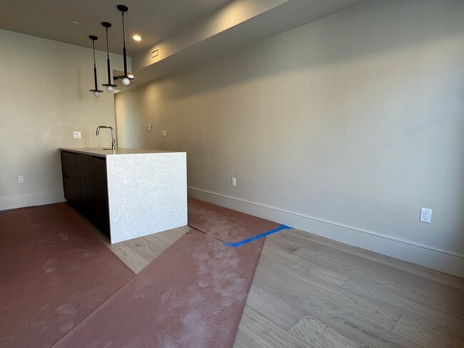 Foto del edificio - 300 Franklin St