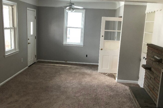 Sala de estar/comedor - 1976 E 124th Pl