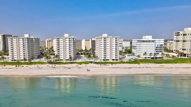 Building Photo - 3301 S Ocean Blvd