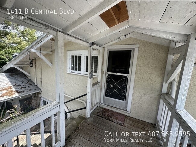Photo - 1411 E Central Blvd House