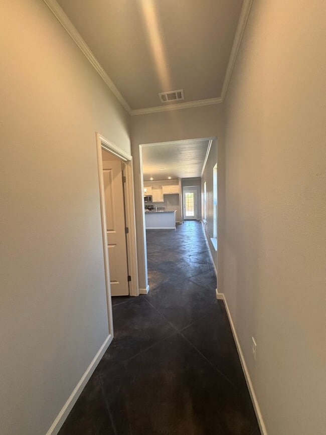 Building Photo - CORNER LOT!!!Glendale area CISD 3/2/2 !!! Be the 1st to live here!!!