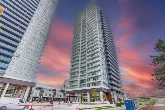 Building Photo - 13428 105 Av
